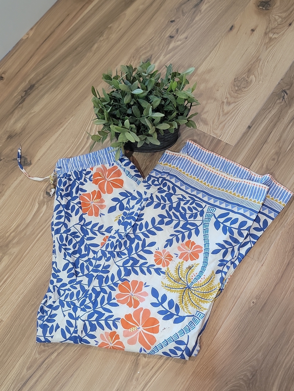 Haute Hippie Linen Blend Pants